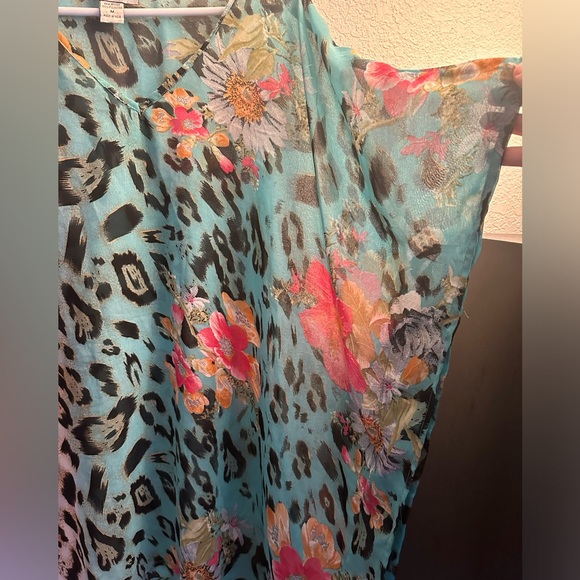 Swimsuit Coverup, Made in India, Size Medium, Blue Tropical Cheetah Beach Cover - Picture 3 of 6